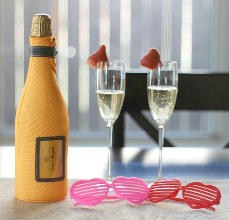 Champagne and heart sunglasses