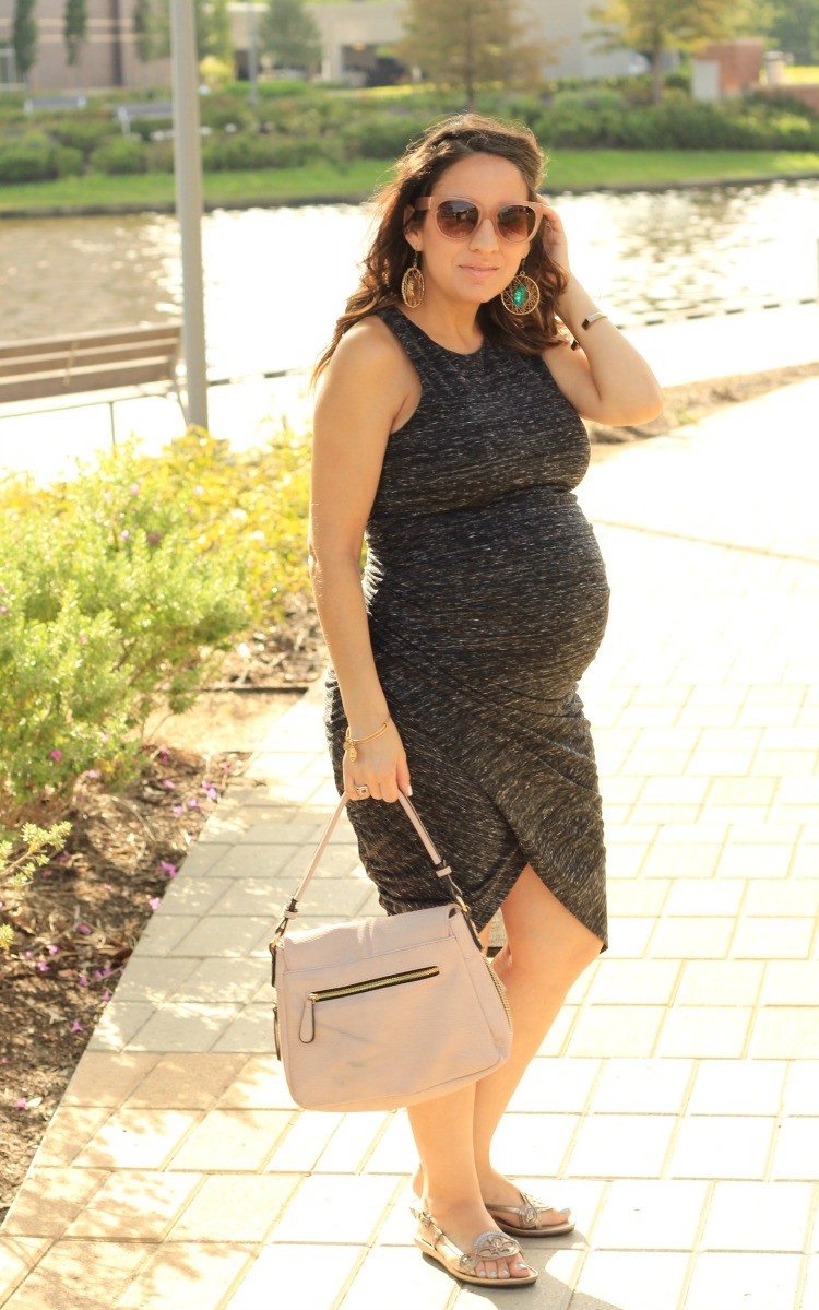 Maternity Style, Grey Dress 
