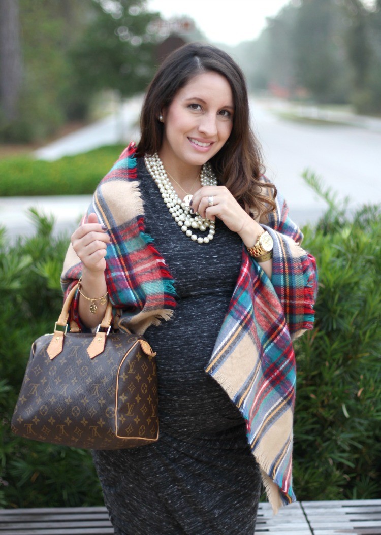 petite-fashion-blog-pretty-in-her-pearls-houston-style-maternity-style