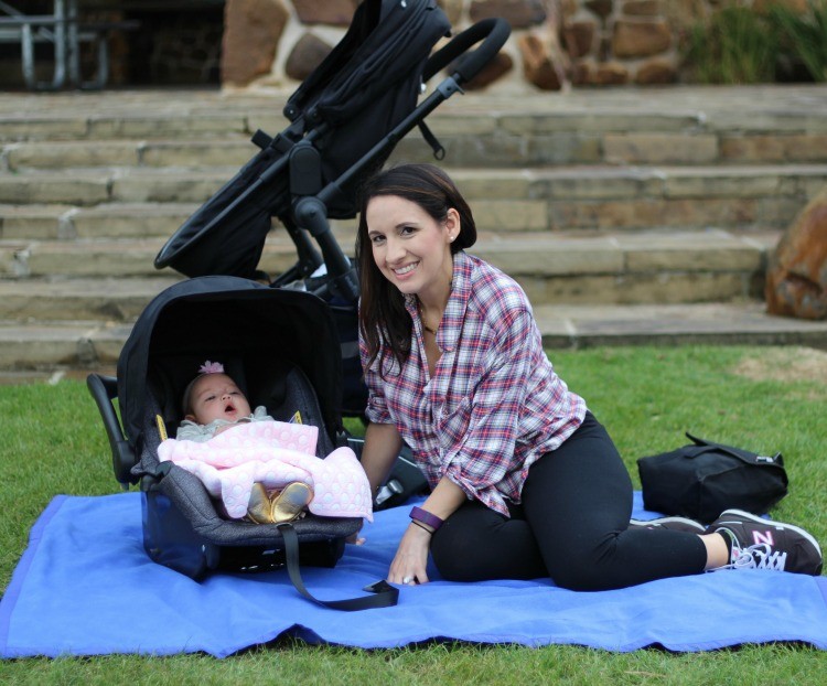 A day out at the park with Evenflo Pivot Travel System + Review