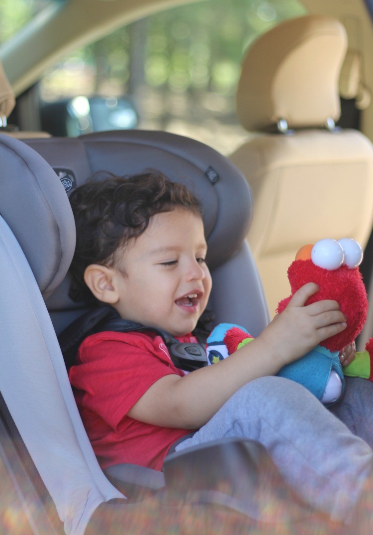 Meeting at the park + Evenflo Stratos Carseat Review, Pretty In Her Pearls, Carseat Review