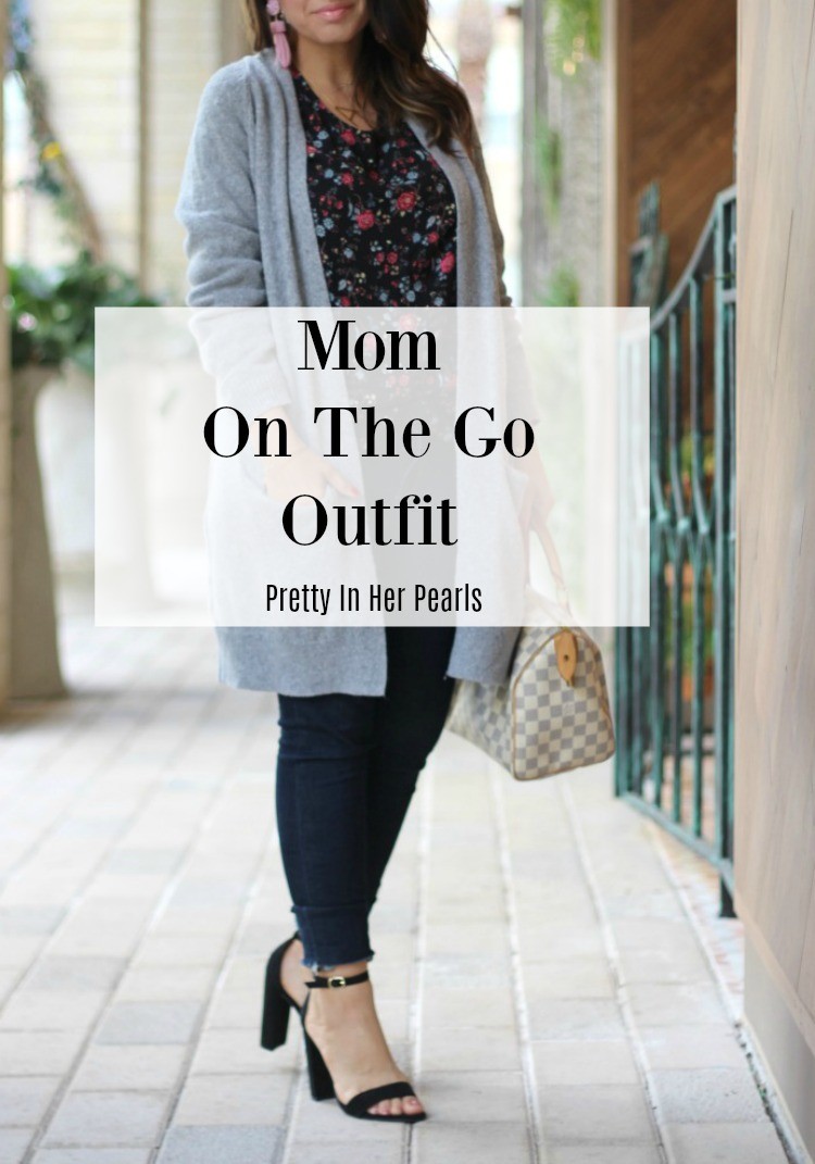 Mom On The Go Outfit, Mom Style, My Mom Style, Pretty In Her Pearls, Houston Blogger, Mom Blogger