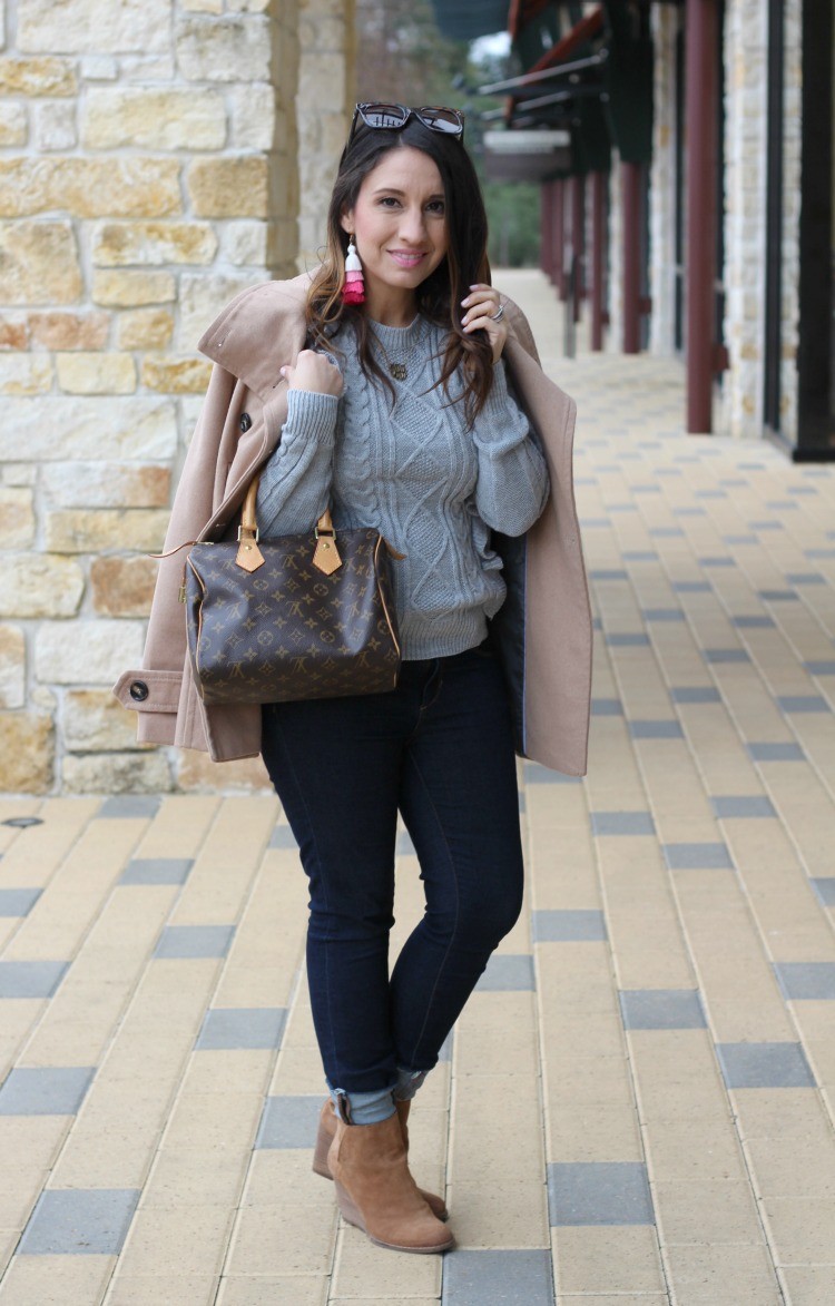 Gray + Tan One of my favorite combinations, You can wear tan and grey together, Gray & Taupe, Pretty In Her Pearls, Houston Blogger, Style Blogger, Romwe, #Tan+Gray, #Youcanweartanandgreytogether