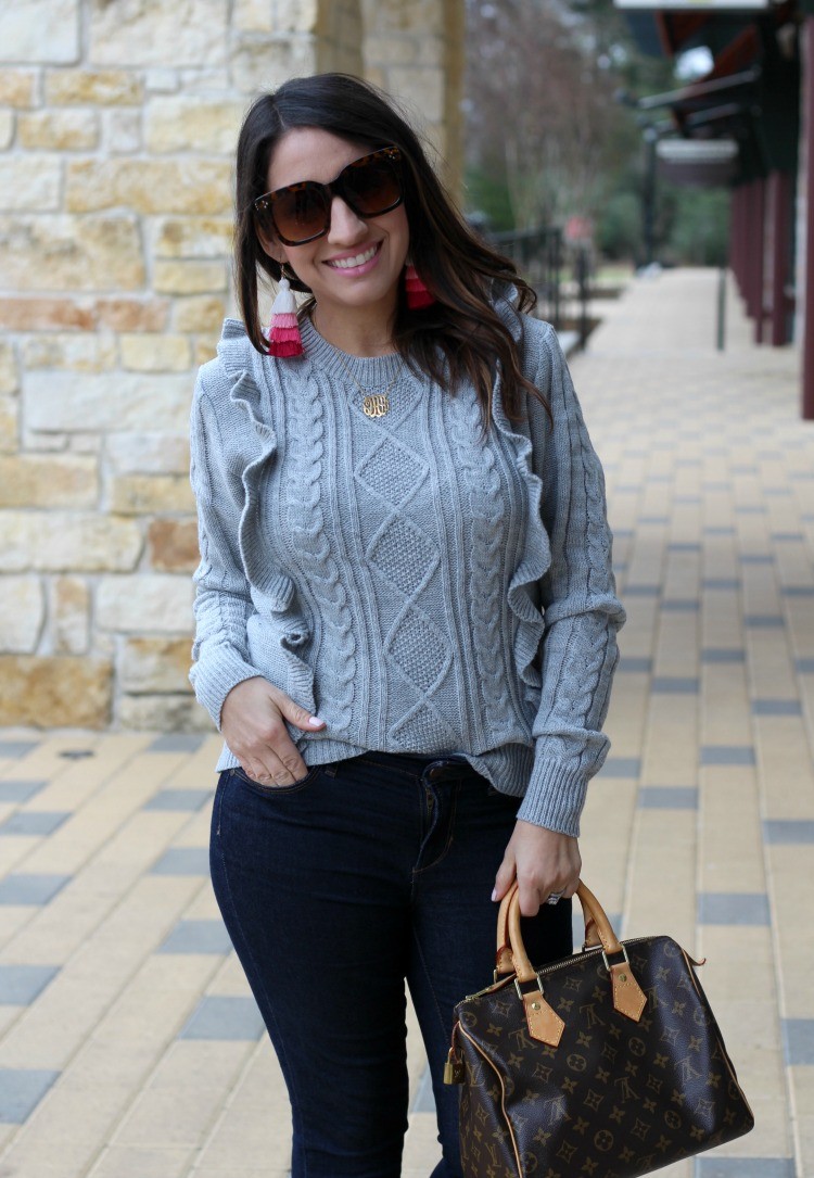 Gray + Tan One of my favorite combinations, You can wear tan and grey together, Gray & Taupe, Pretty In Her Pearls, Houston Blogger, Style Blogger, Romwe, #Tan+Gray, #Youcanweartanandgreytogether